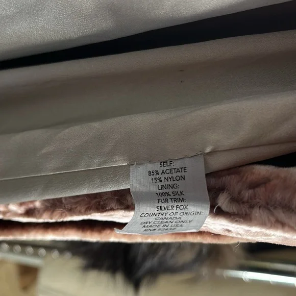 Pamela Dennis Brown Velvet Coat with Fox Fur Trim - Picture 5 of 12